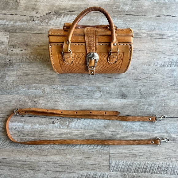 Vintage Leather Handmade Tooled Buckle Shoulder Hand Bag - Picture 2 of 14